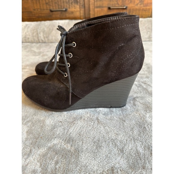 Women's Arizona Lawrence wedge booties - Picture 2 of 6